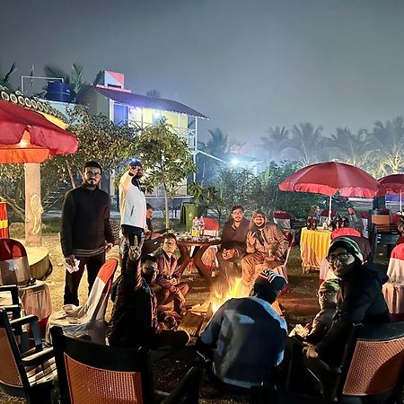 Palli Bangla Resort, Near Ruby Hospital, Anandapur Калькутта Экстерьер фото
